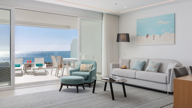 Royal Hideaway Corales Suites